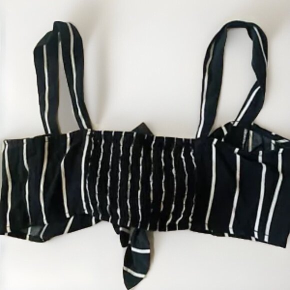 Sexy 2 Piece Black Striped Tie-Front Crop Top Tapered Pants Set Size Small‎ - Picture 6 of 11